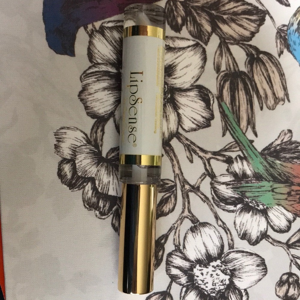 Lipsense oops remover